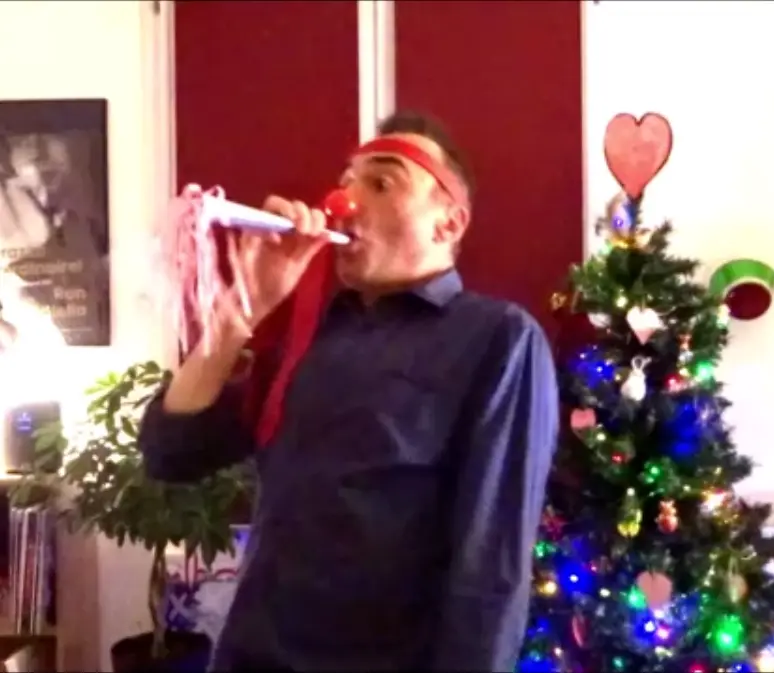 Bonne année 2026 : une vidéo de Mimi the Clown pour la joie et l’énergie